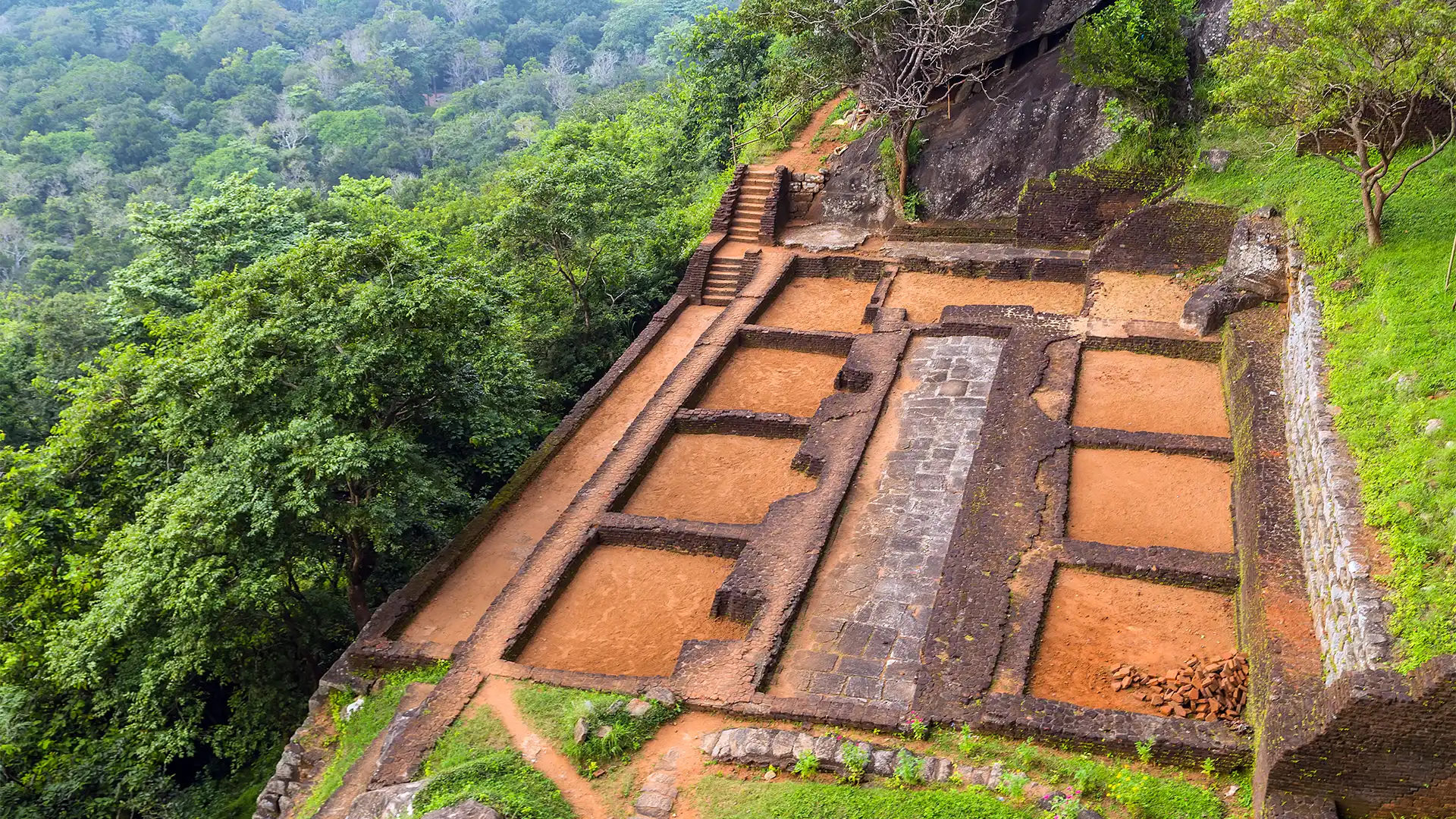 Sigiriya — photo 1